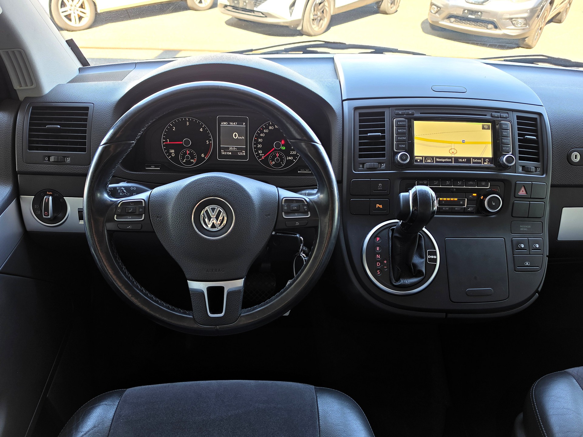 VW T5 Multivan 2.0 TDI 180 Highline DSG 4Motion-image-3