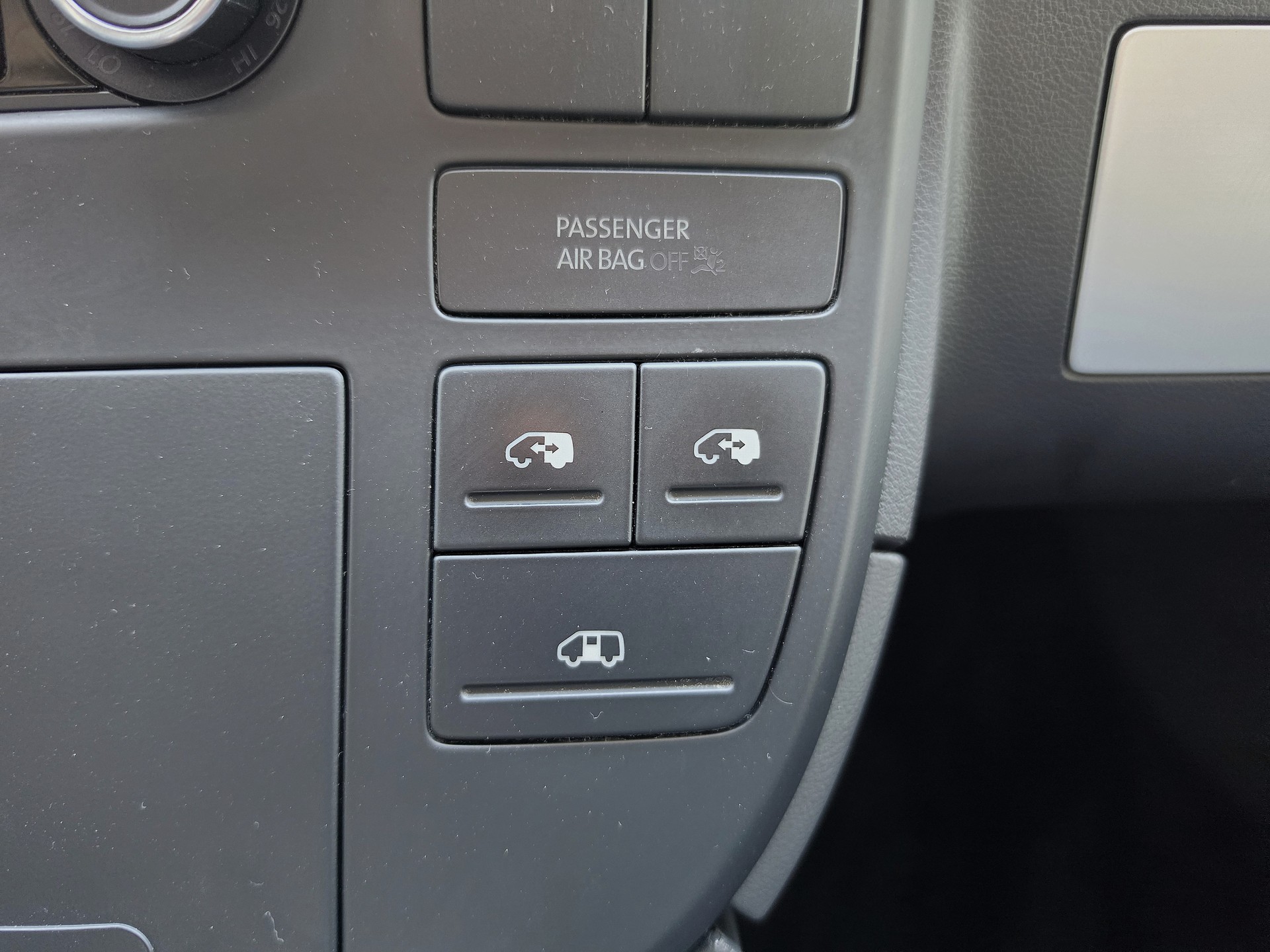 VW T5 Multivan 2.0 TDI 180 Highline DSG 4Motion-image-4