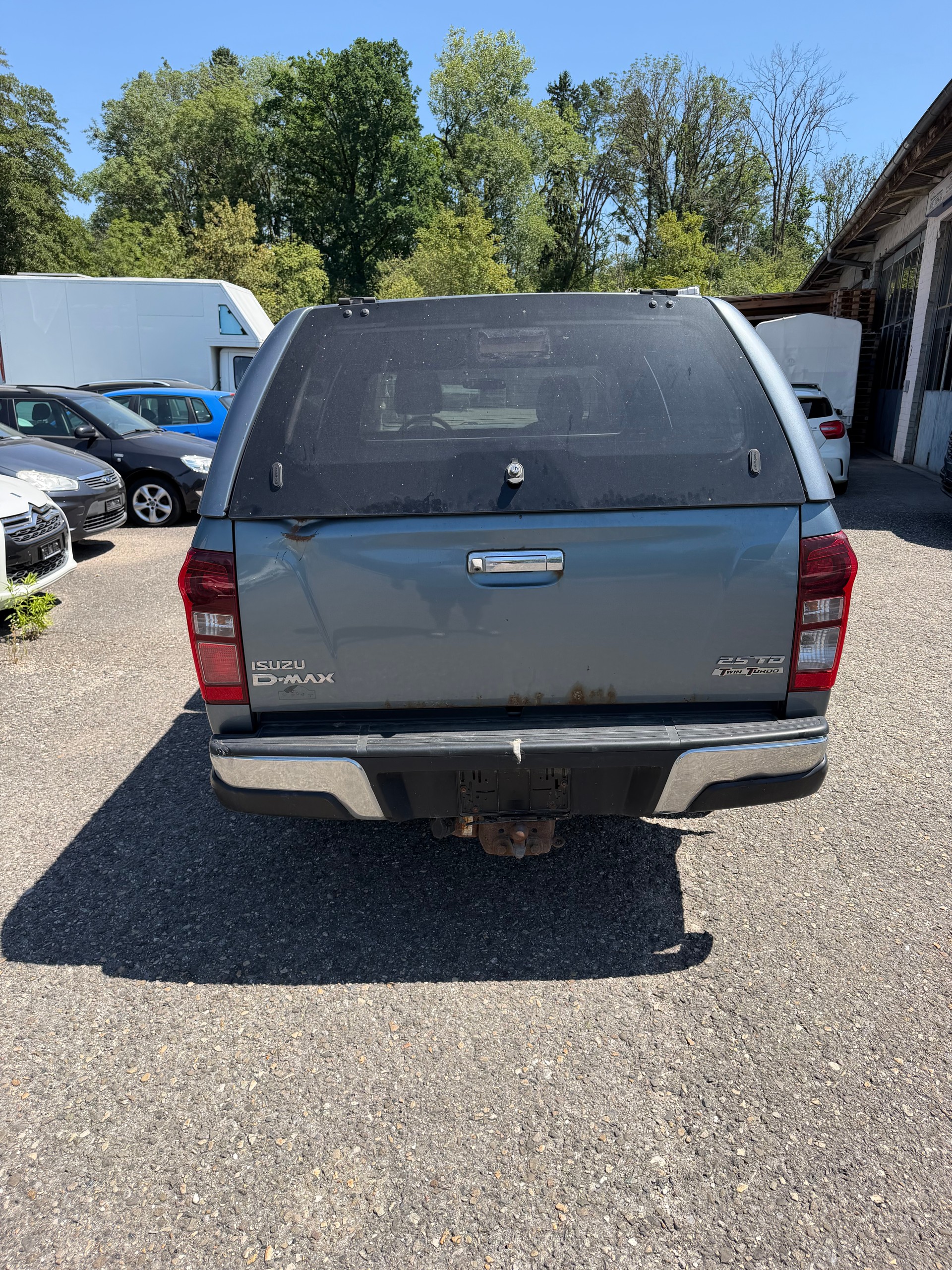 ISUZU D-MAX 2.5 SpaceCab Solar 4x4 A-image-6