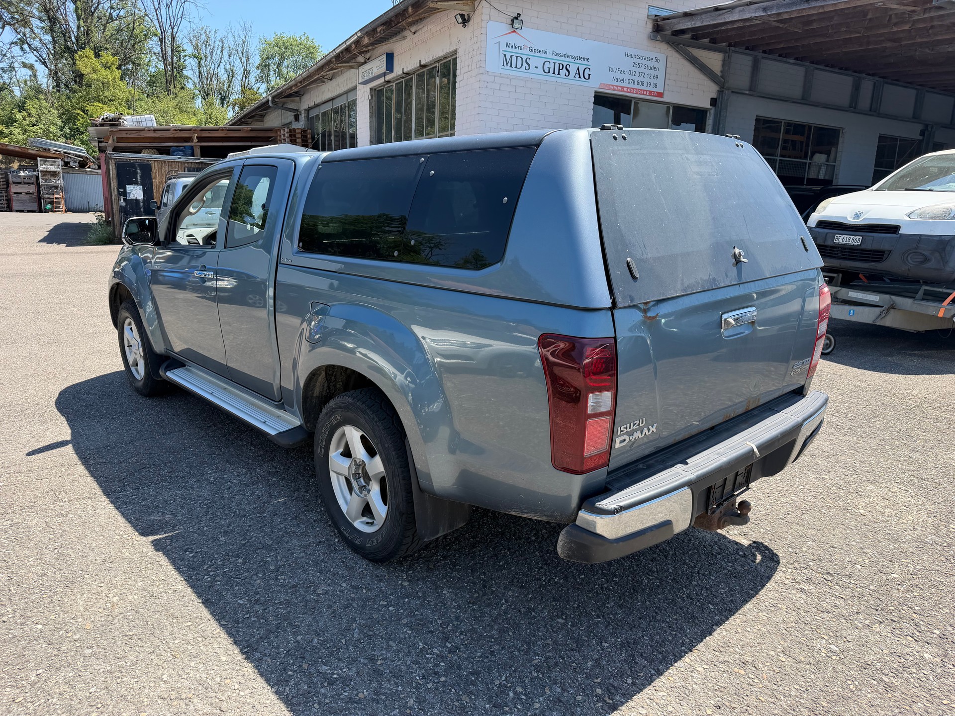 ISUZU D-MAX 2.5 SpaceCab Solar 4x4 A-image-5