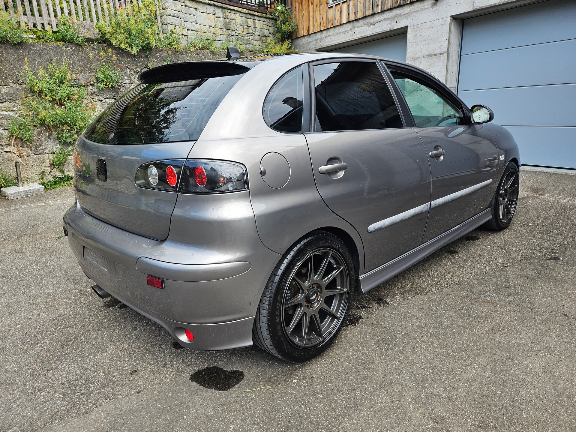 SEAT 1.9 TDI 130 Sport-image-2