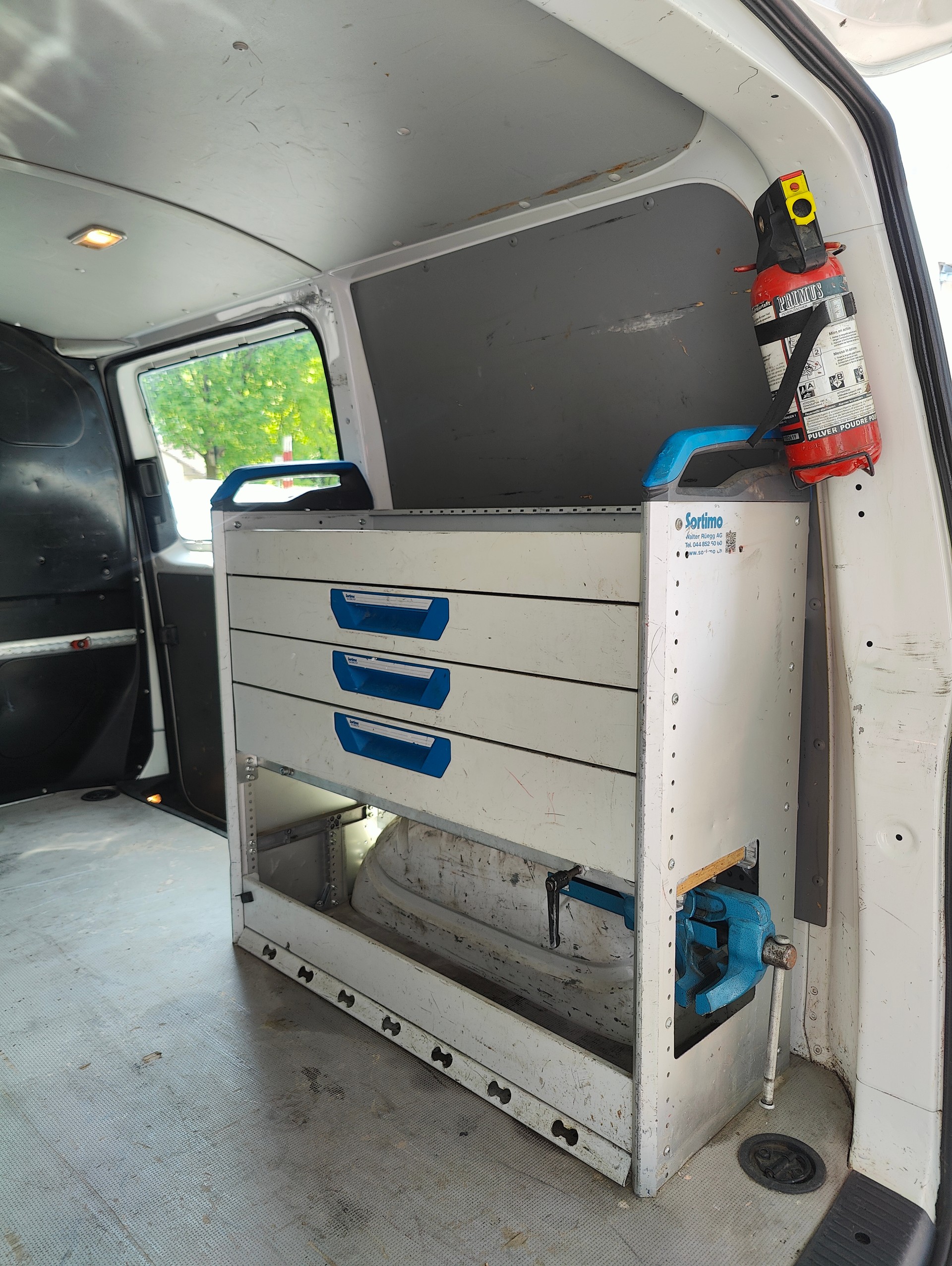 VW T5 2.0 TDI 4Motion-image-6