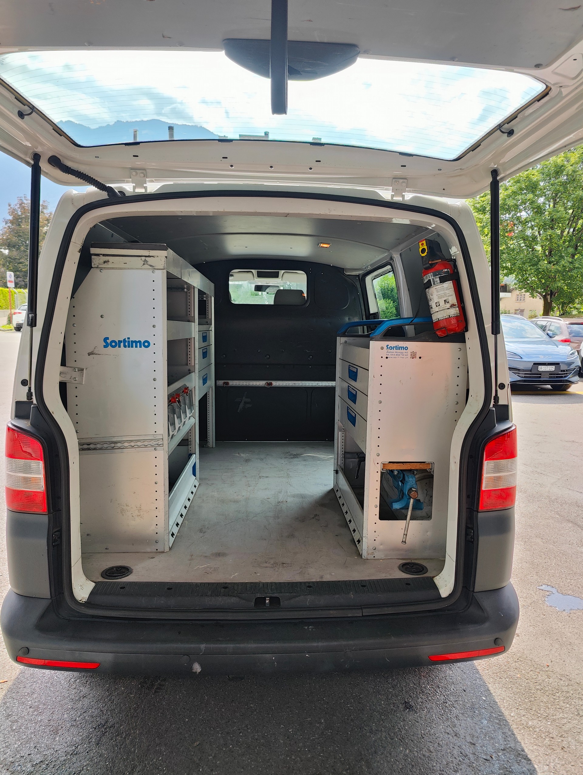 VW T5 2.0 TDI 4Motion-image-4