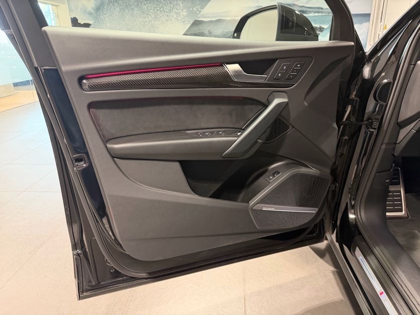 AUDI SQ5 TDI quattro tiptronic-image-2