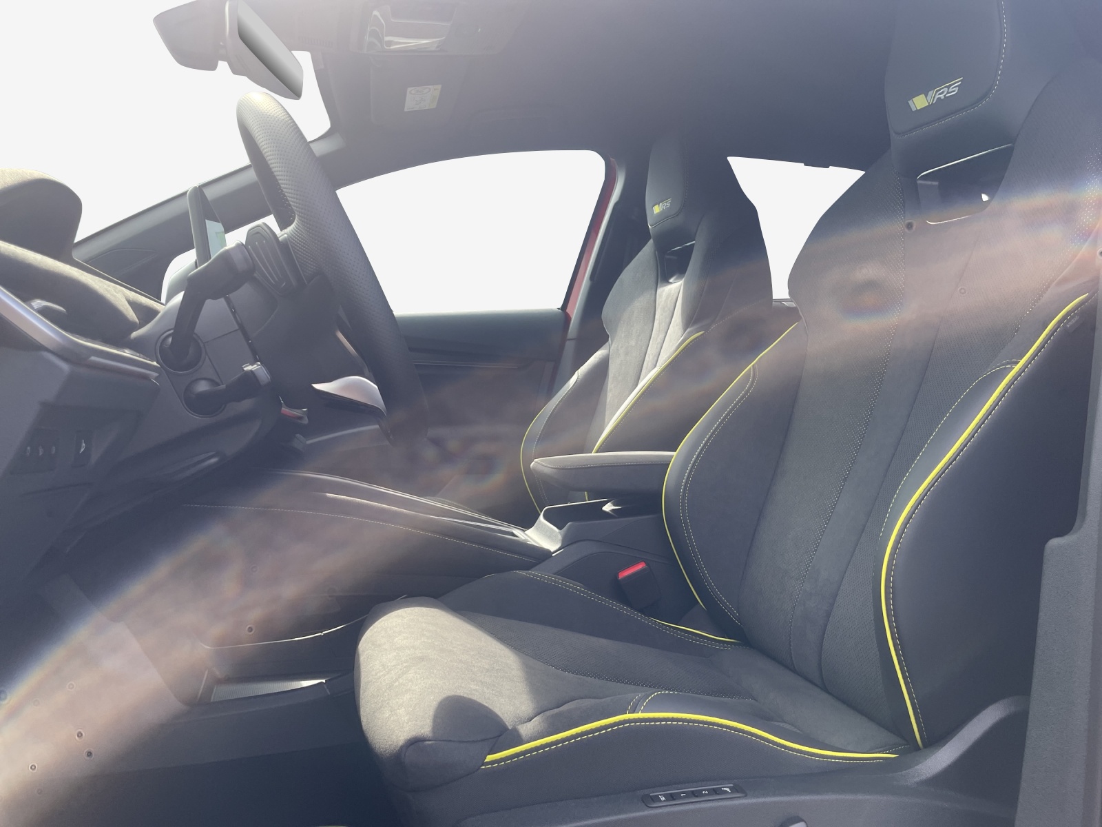 SKODA Elroq RS 4x4-image-15