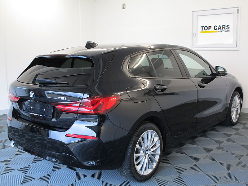 BMW 118i Steptronic-image-4