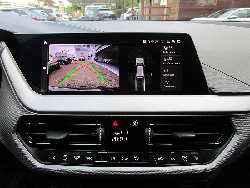BMW 118i Steptronic-image-18