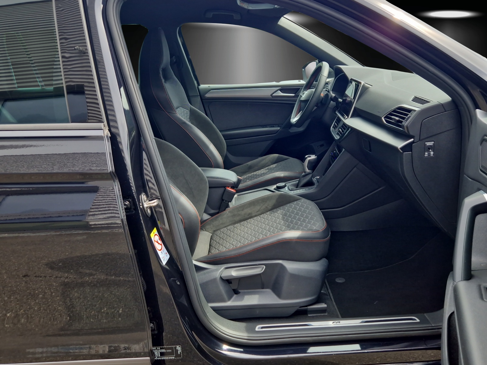 SEAT Tarraco 2.0TSI 4Drive Hola FR DSG-image-8
