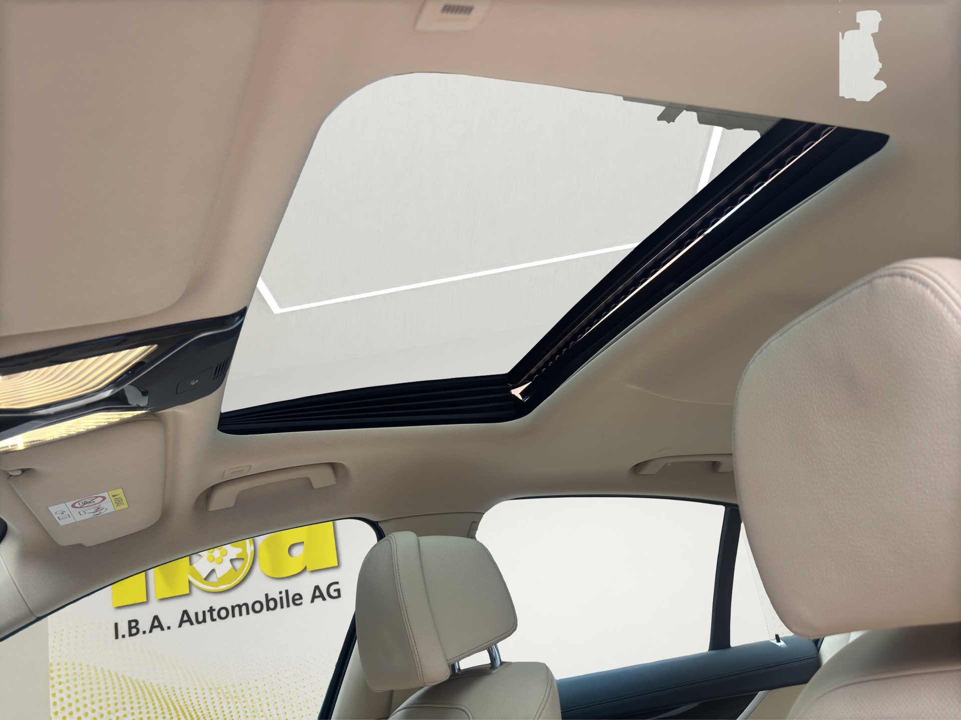 BMW 750i xDrive (CH) Swiss Premium-image-14