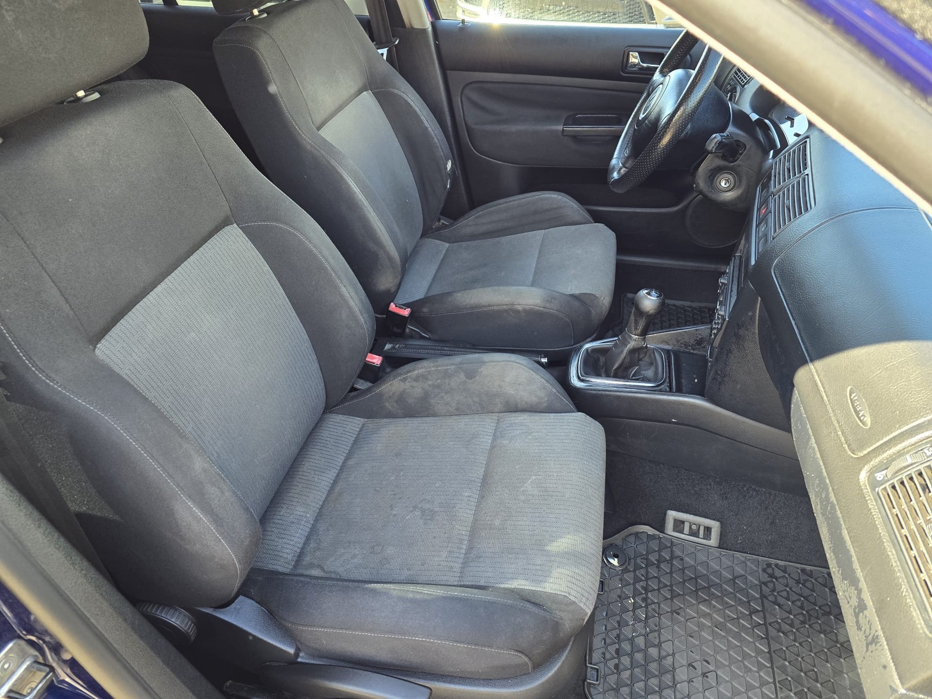 VW Golf Variant 1.9 TDI PD Ocean-image-9