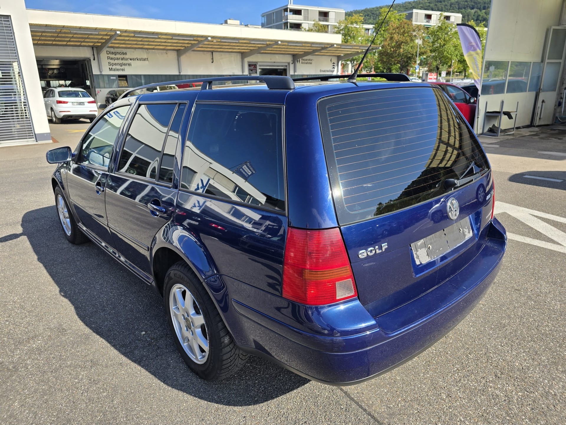 VW Golf Variant 1.9 TDI PD Ocean-image-4