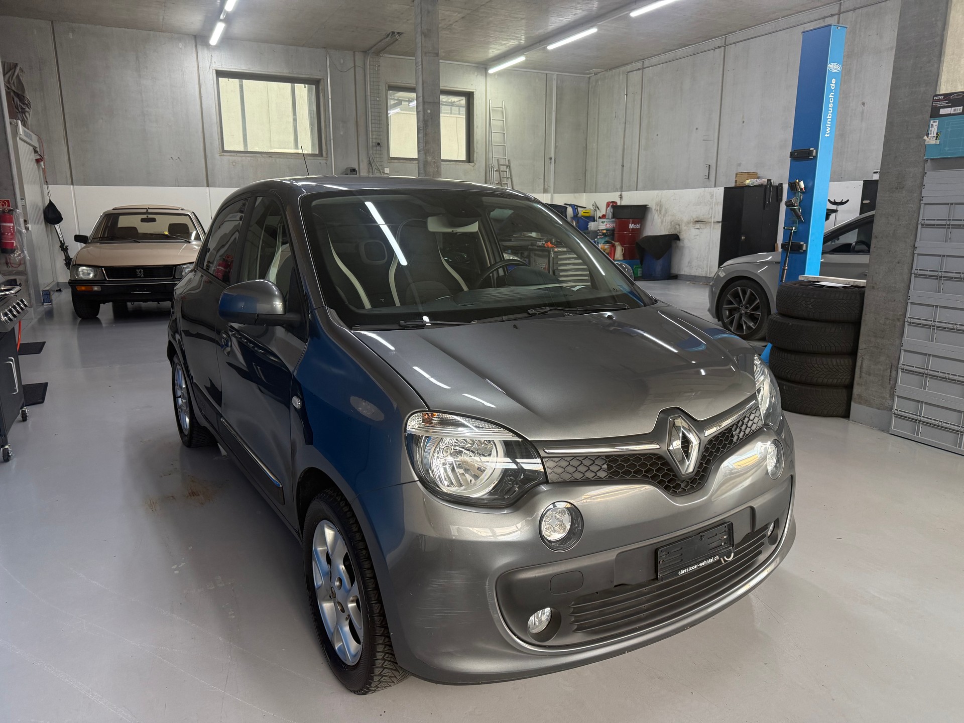 RENAULT Twingo 0.9 Liberty EDC-image-1