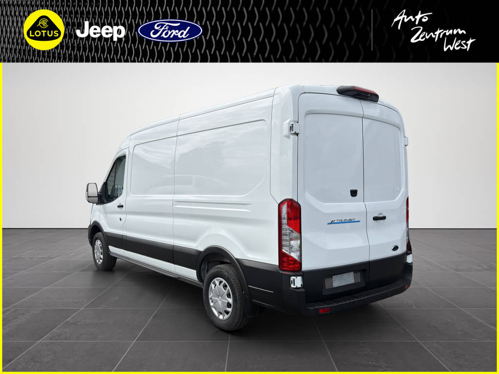 FORD E-Transit Van 350 L3H2 67kWh Trend-image-2