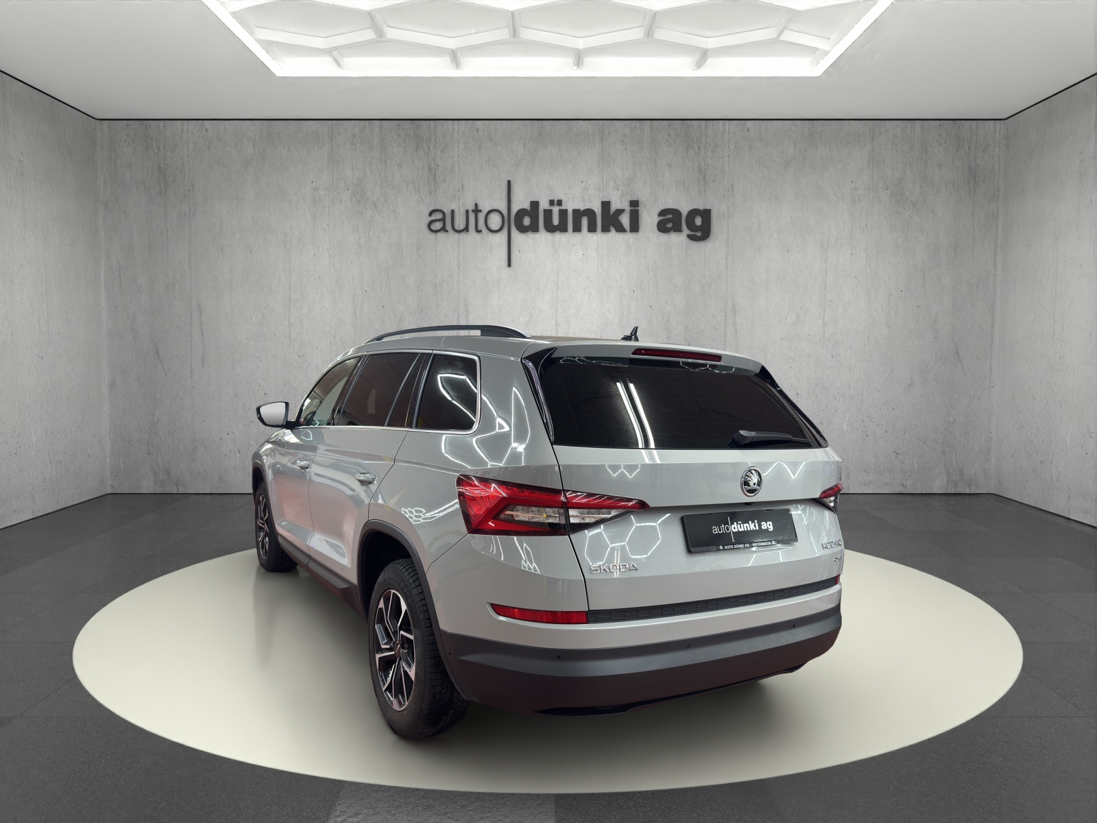 SKODA Kodiaq 2.0 TDI CR Style 4x4 DSG-showroom-element-1