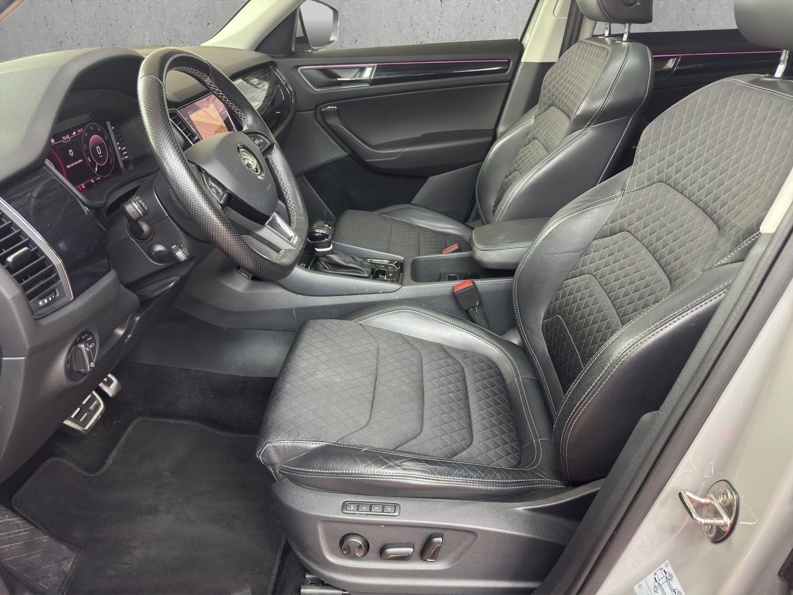 SKODA Kodiaq 2.0 TDI CR Style 4x4 DSG-image-4