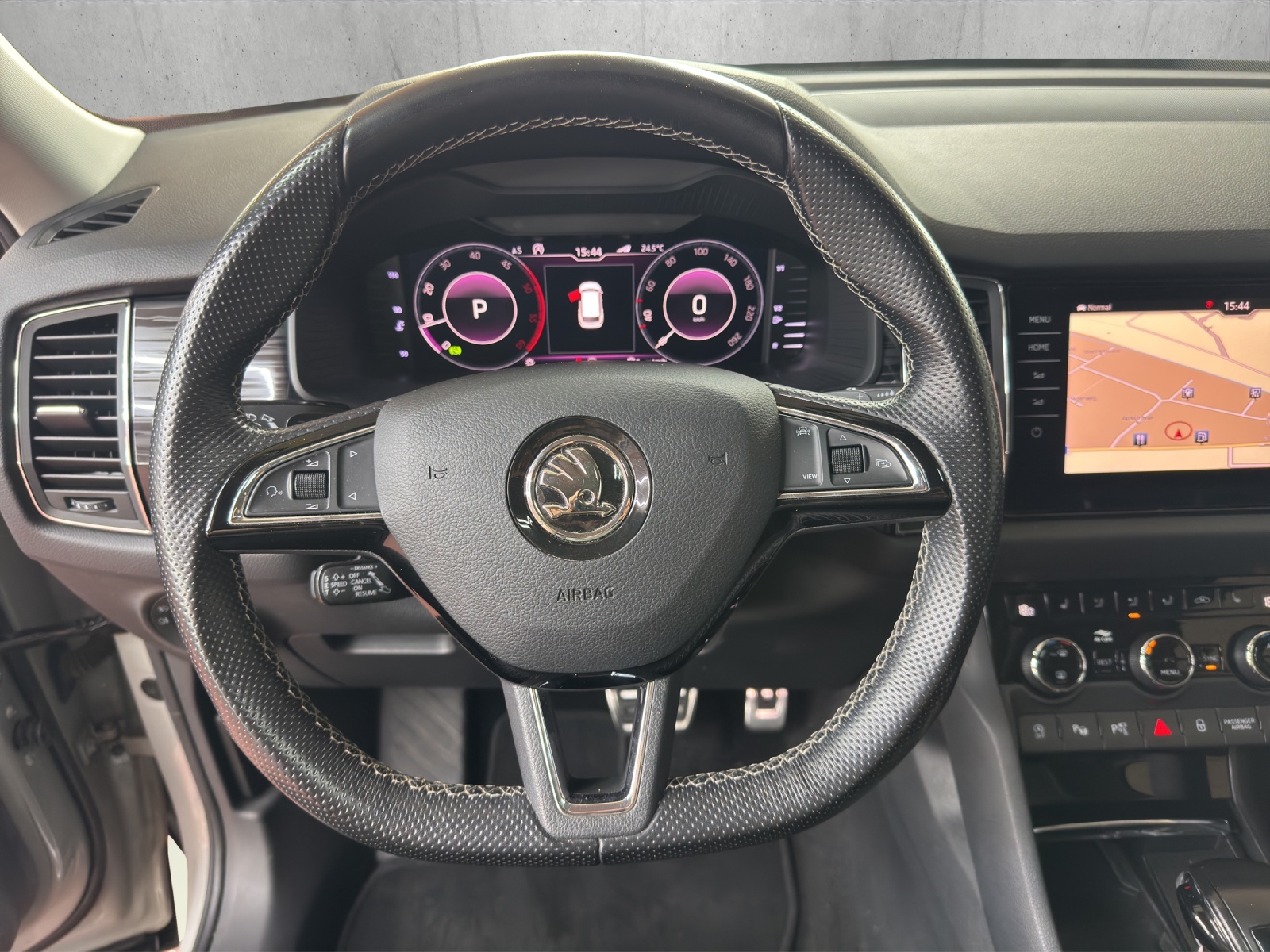 SKODA Kodiaq 2.0 TDI CR Style 4x4 DSG-image-5
