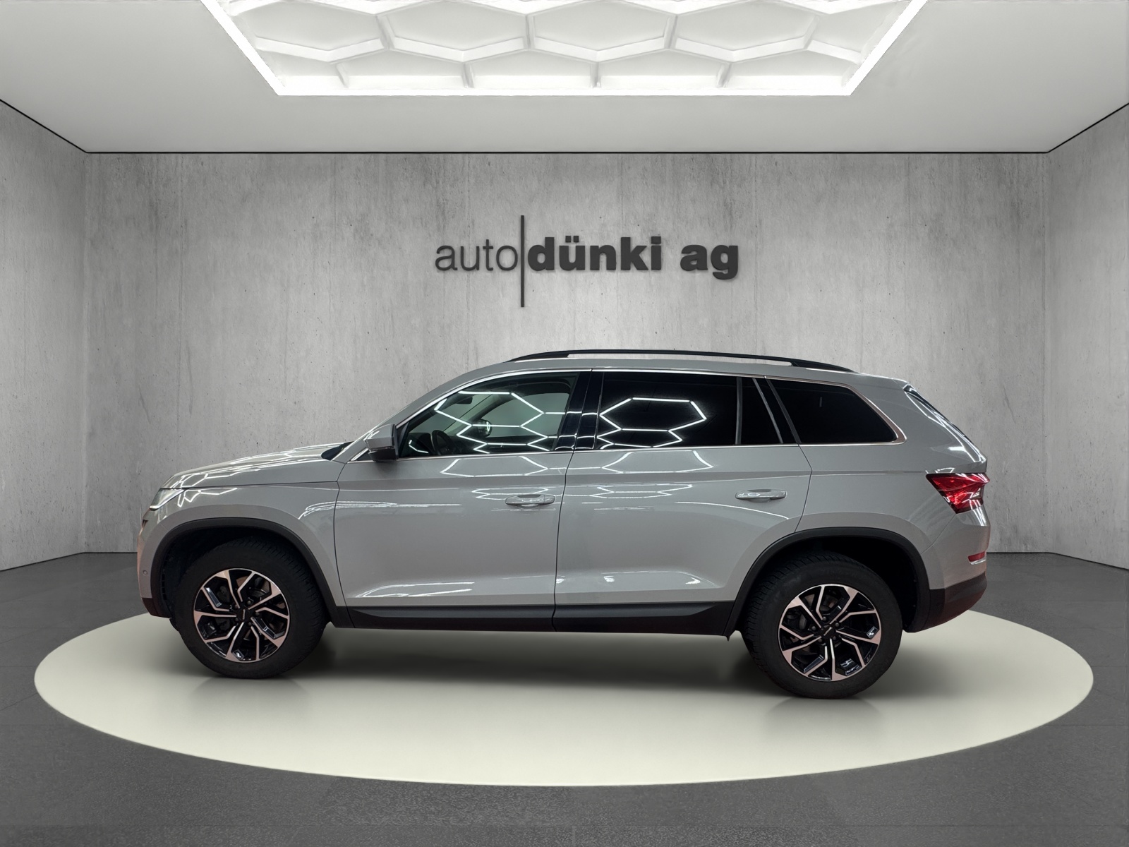 SKODA Kodiaq 2.0 TDI CR Style 4x4 DSG-image-12