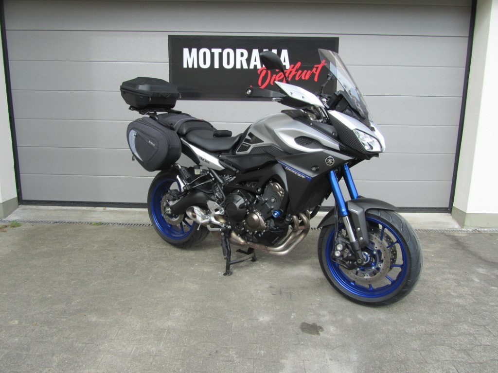 YAMAHA MT-09 ABS Tracer-showroom-element-1