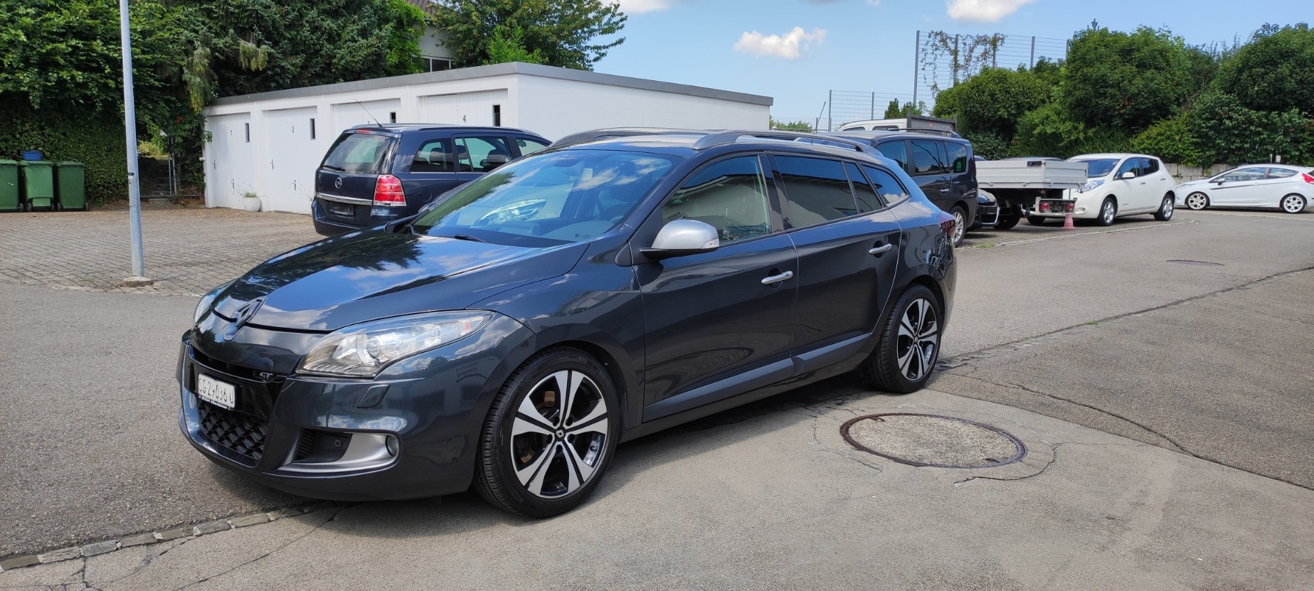 RENAULT Mégane Grandtour 2.0 16V GT-image-5