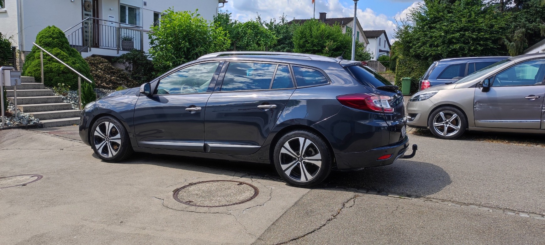 RENAULT Mégane Grandtour 2.0 16V GT-image-4