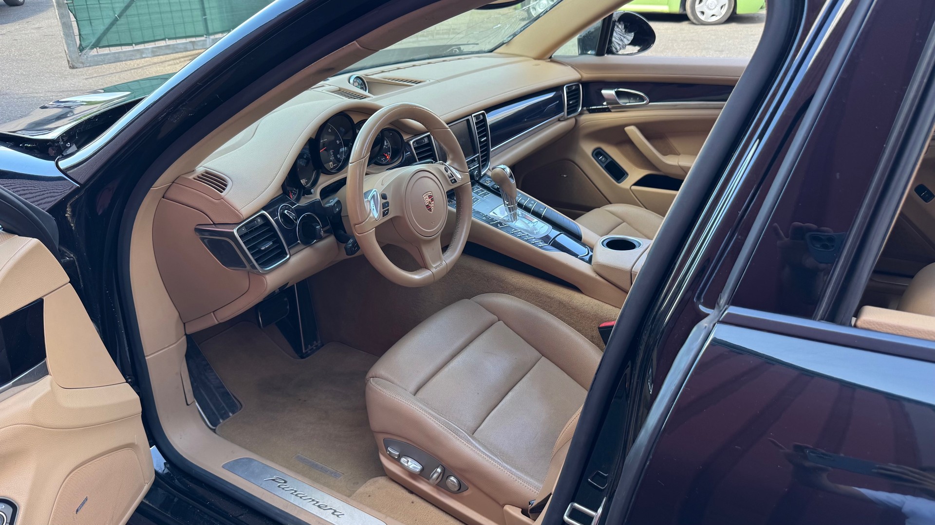 PORSCHE Panamera 3.0 Diesel Tiptronic-image-9