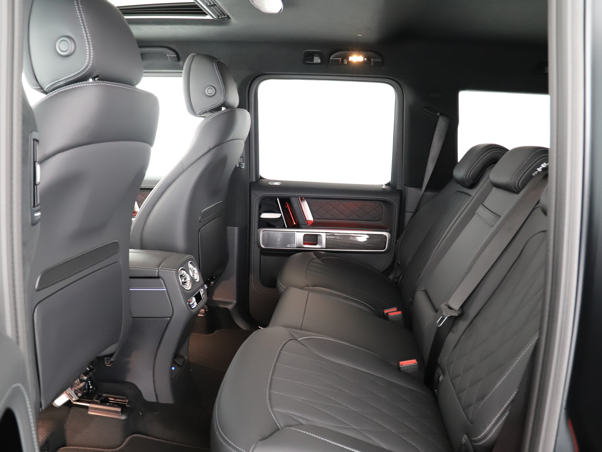MERCEDES-BENZ G 63 AMG 9G-Tronic-image-10