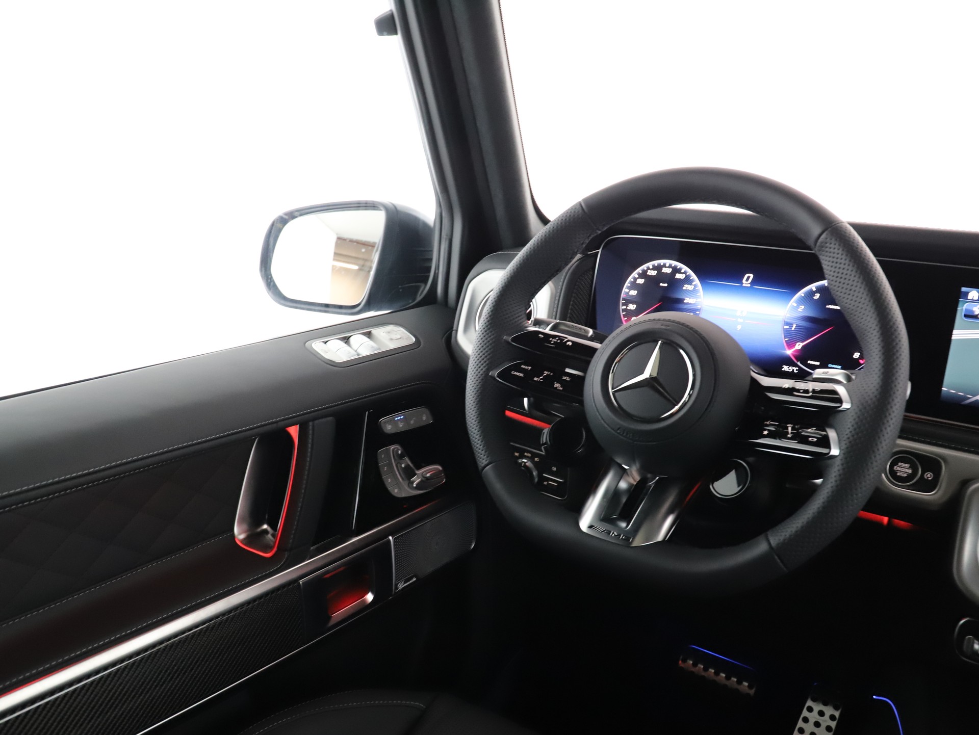 MERCEDES-BENZ G 63 AMG 9G-Tronic-image-14