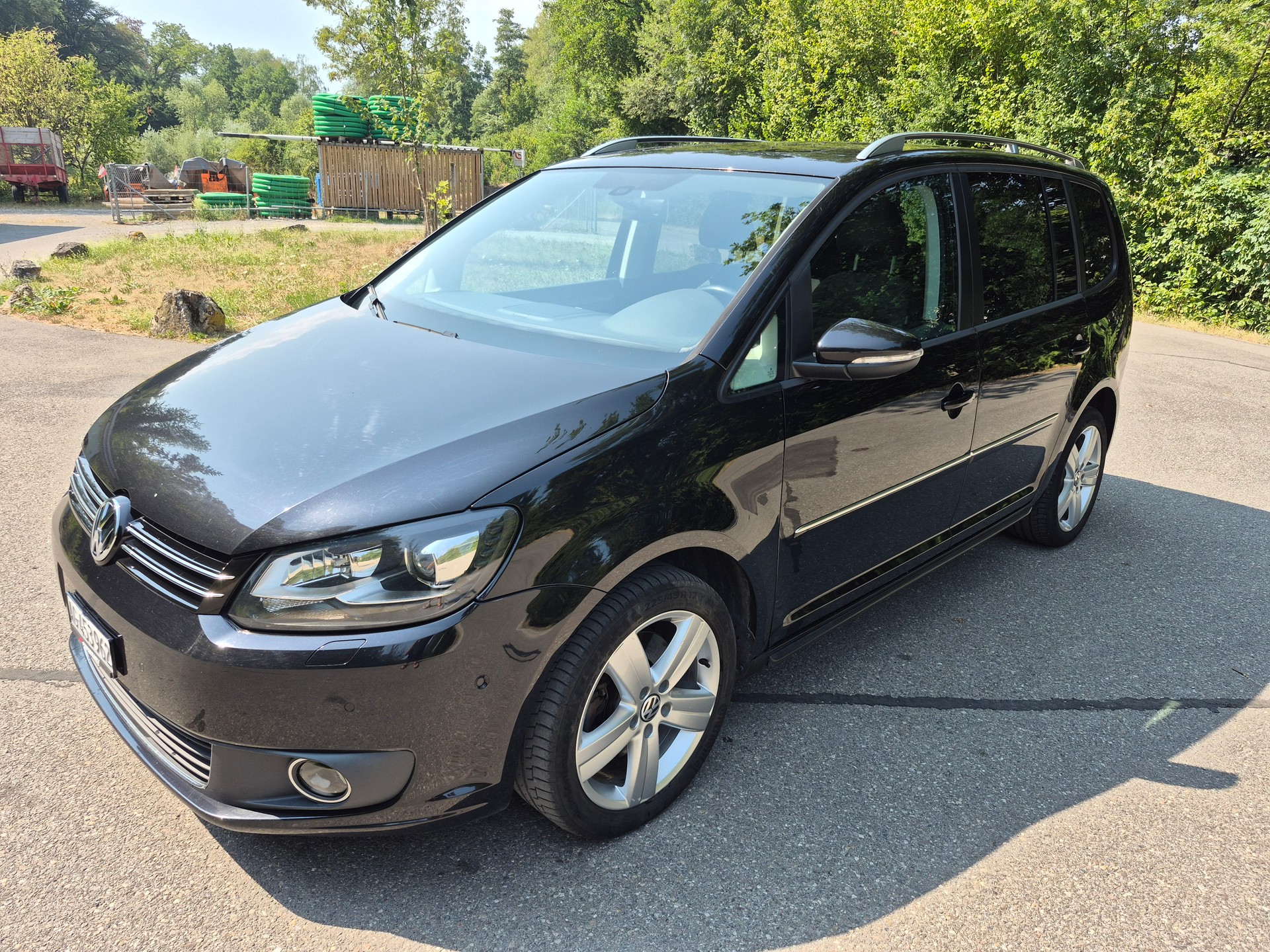 VW 2.0 TDI Blue Motion Highline *Standheizung* Panorama Dach* neuer Turbolader & AGR Kühler-image-0