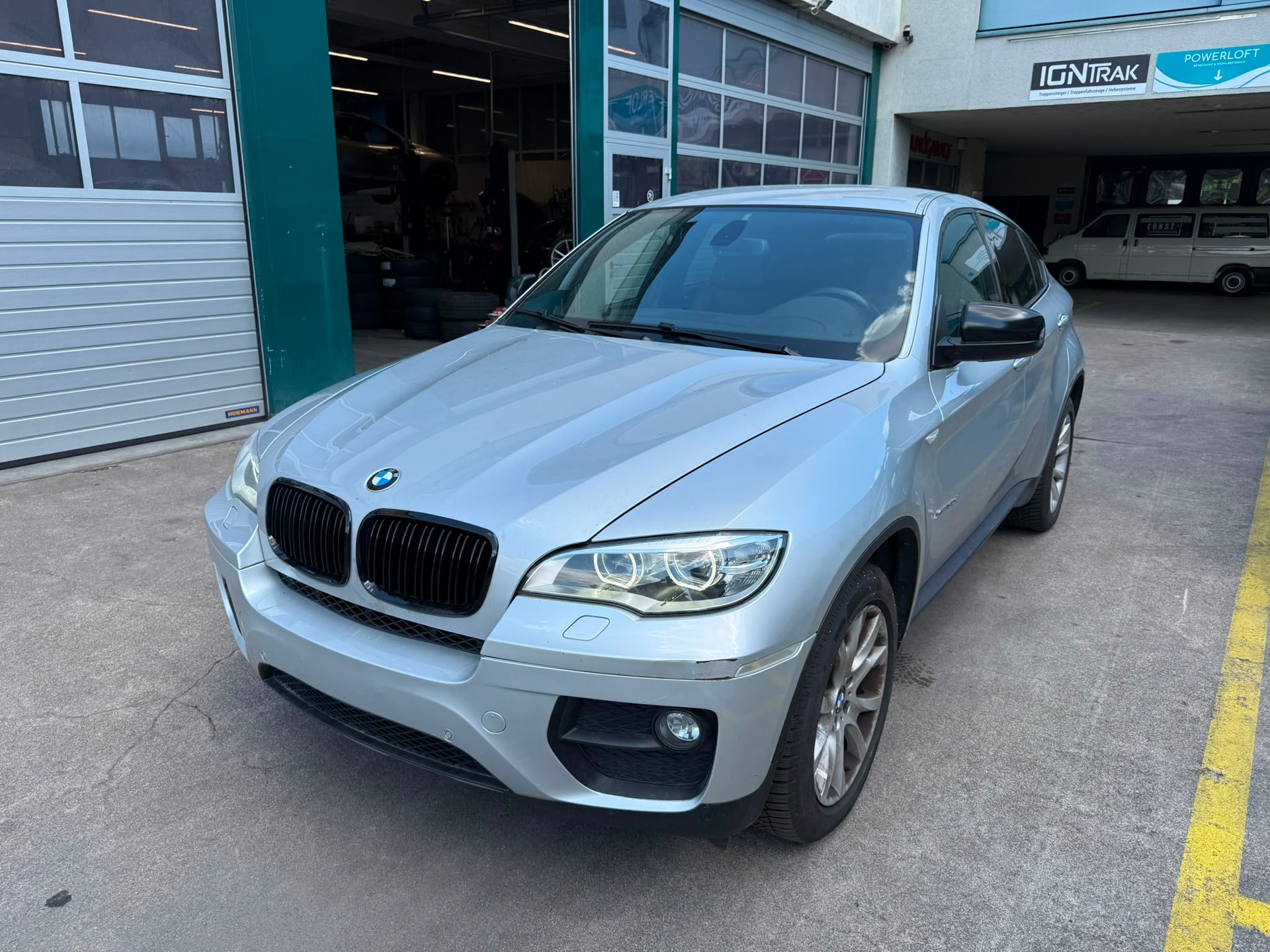 BMW X6 xDrive 30d Steptronic-image-0