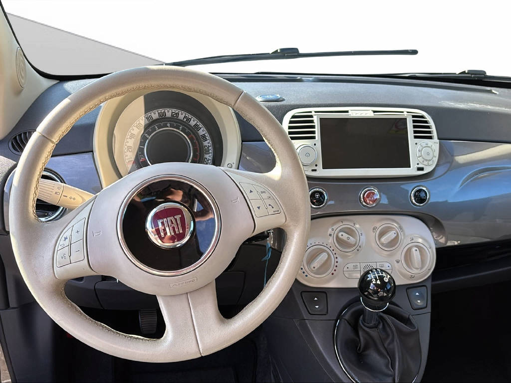 FIAT 500 C 1.2 Lounge-image-9