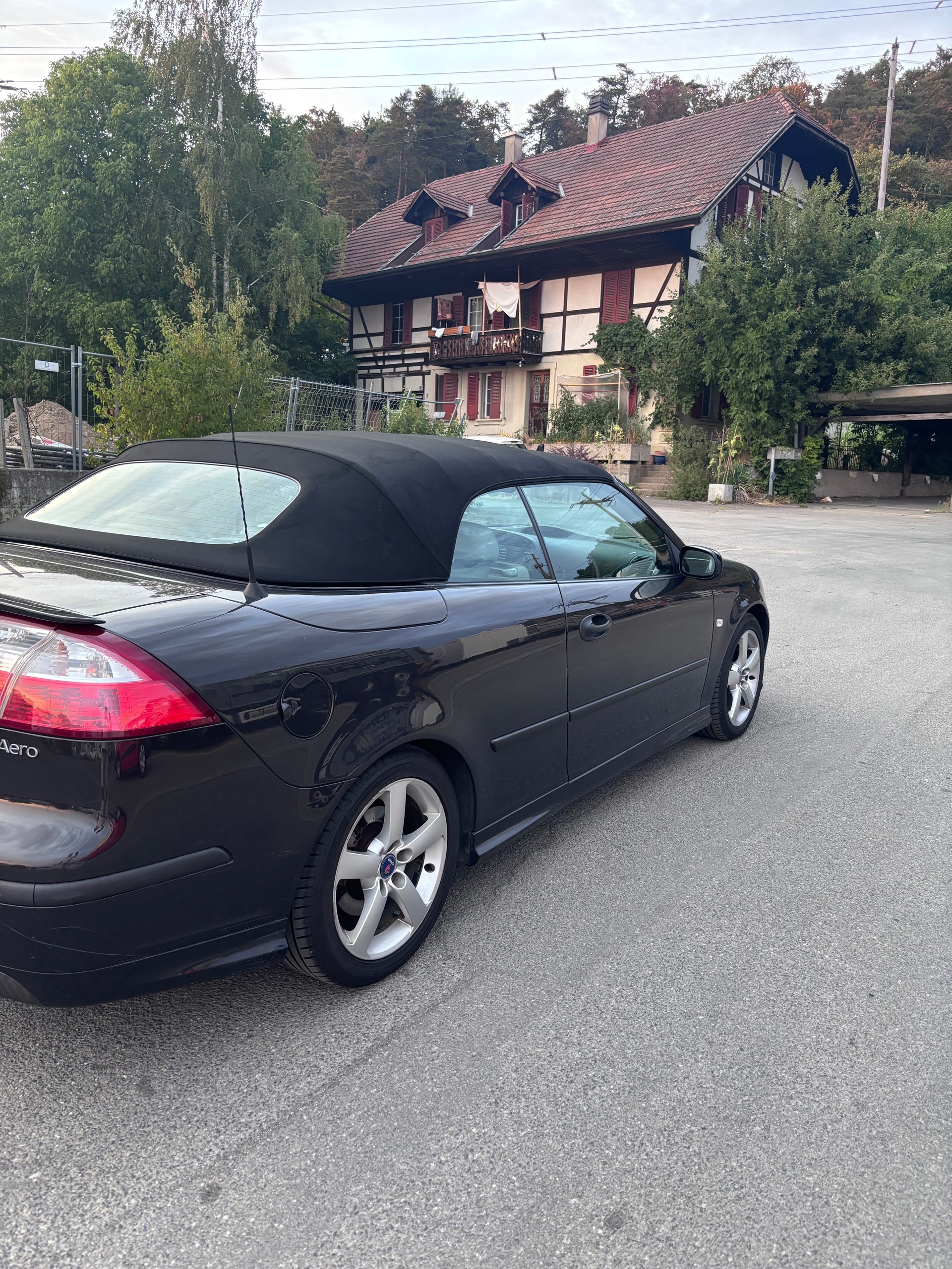SAAB 9-3 2.0T Aero-image-4