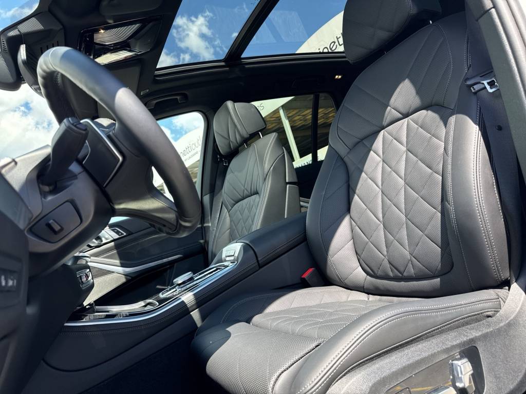 BMW X5 xDrive 48V 30d M Sport Steptronic-image-10