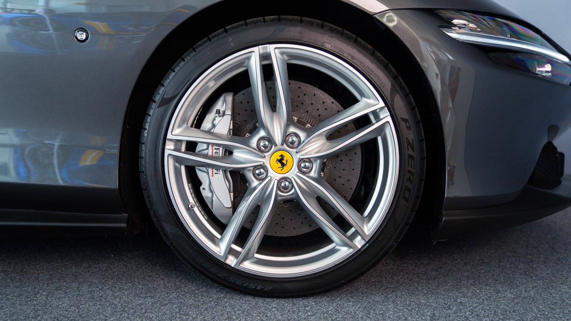 FERRARI Roma 3.9 V8 T-image-5