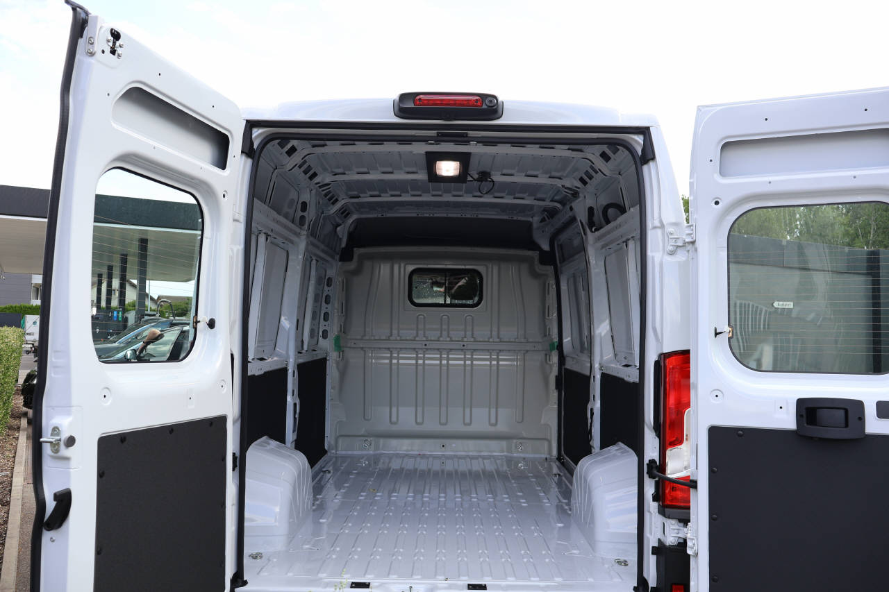 FIAT Ducato 290 35 Kaw. 3450 H2 2.2-image-4