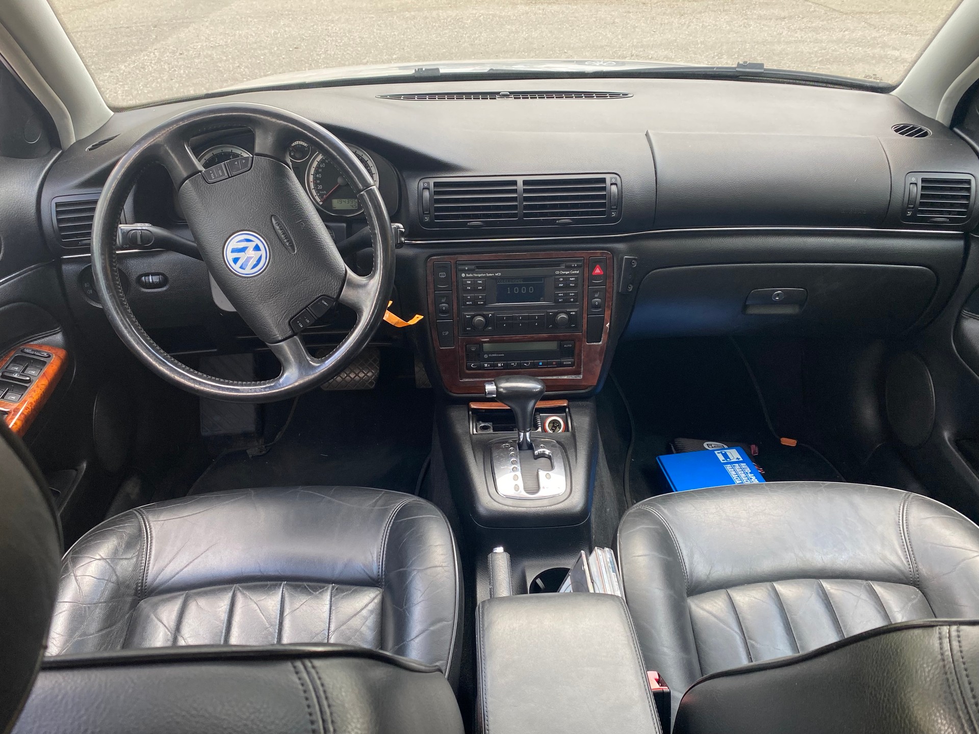 VW Passat Variant 4.0 W8 4Motion Highline-image-5