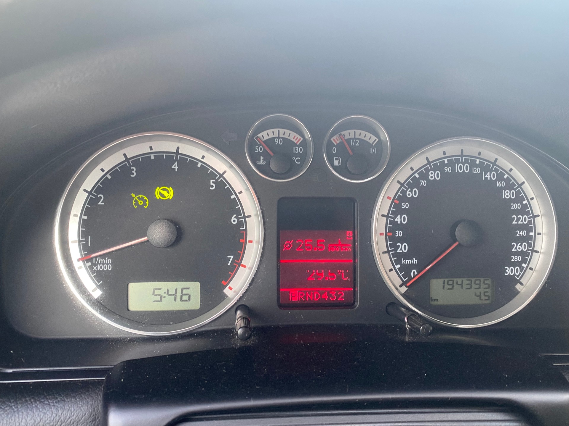 VW Passat Variant 4.0 W8 4Motion Highline-image-8