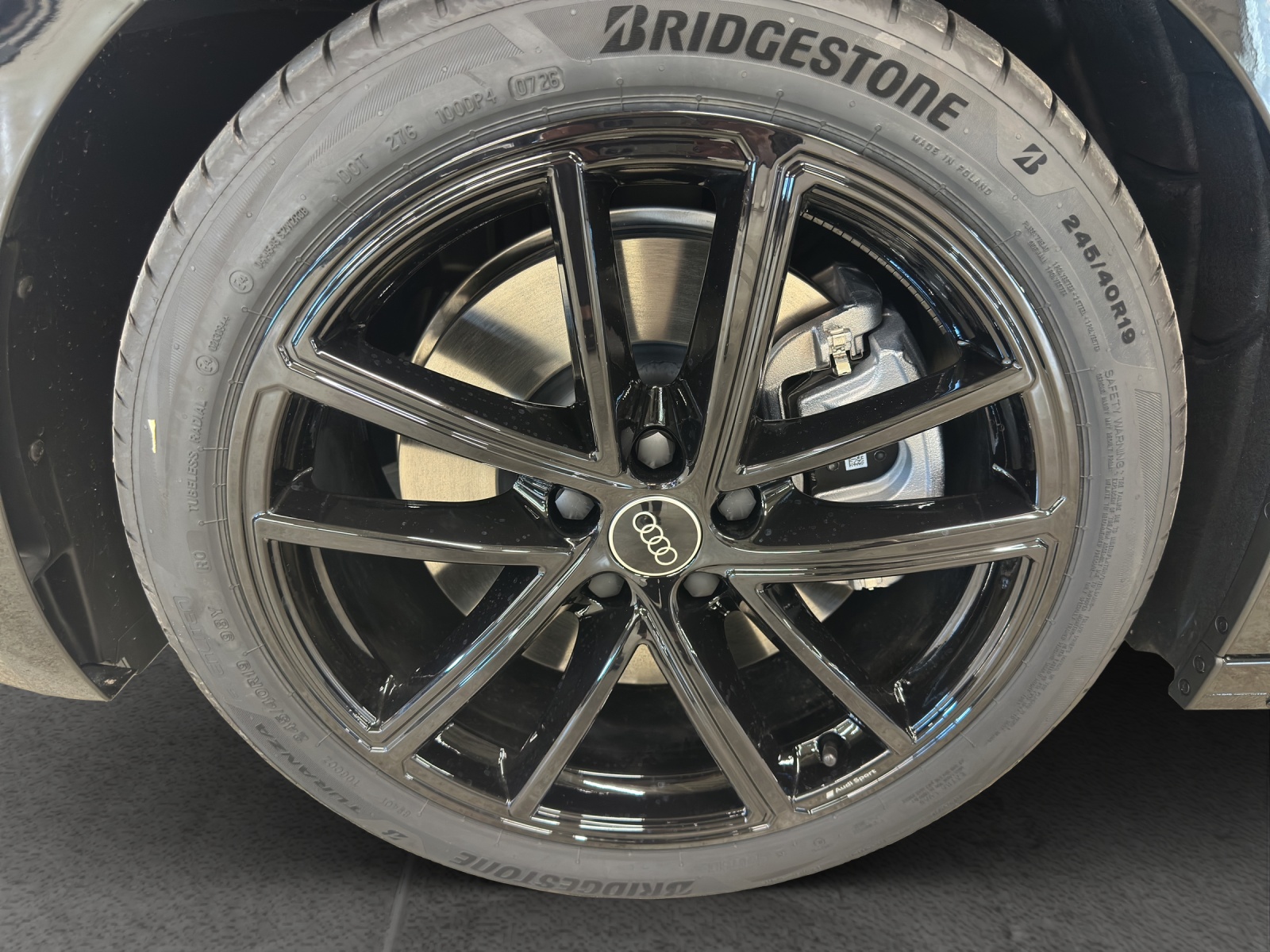 AUDI A5 Avant e-hybrid quattro Attraction 220 kW S tronic-image-8