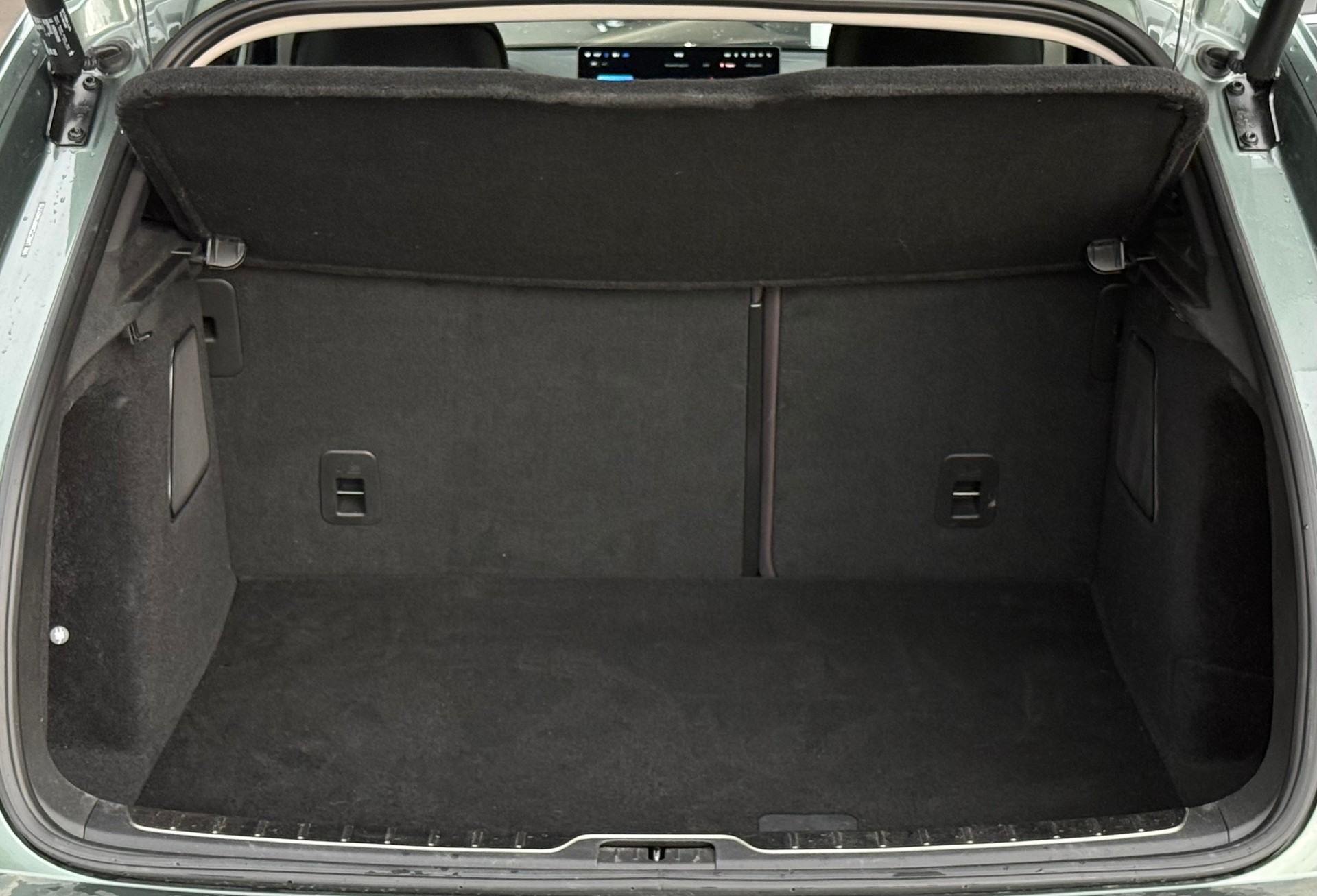 SERES Seres 5 Premium 4WD-image-11
