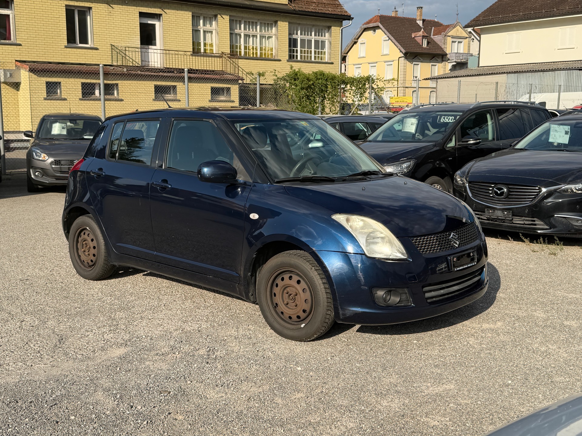 SUZUKI Swift 1.3i 16V GL Top 4x4-image-4