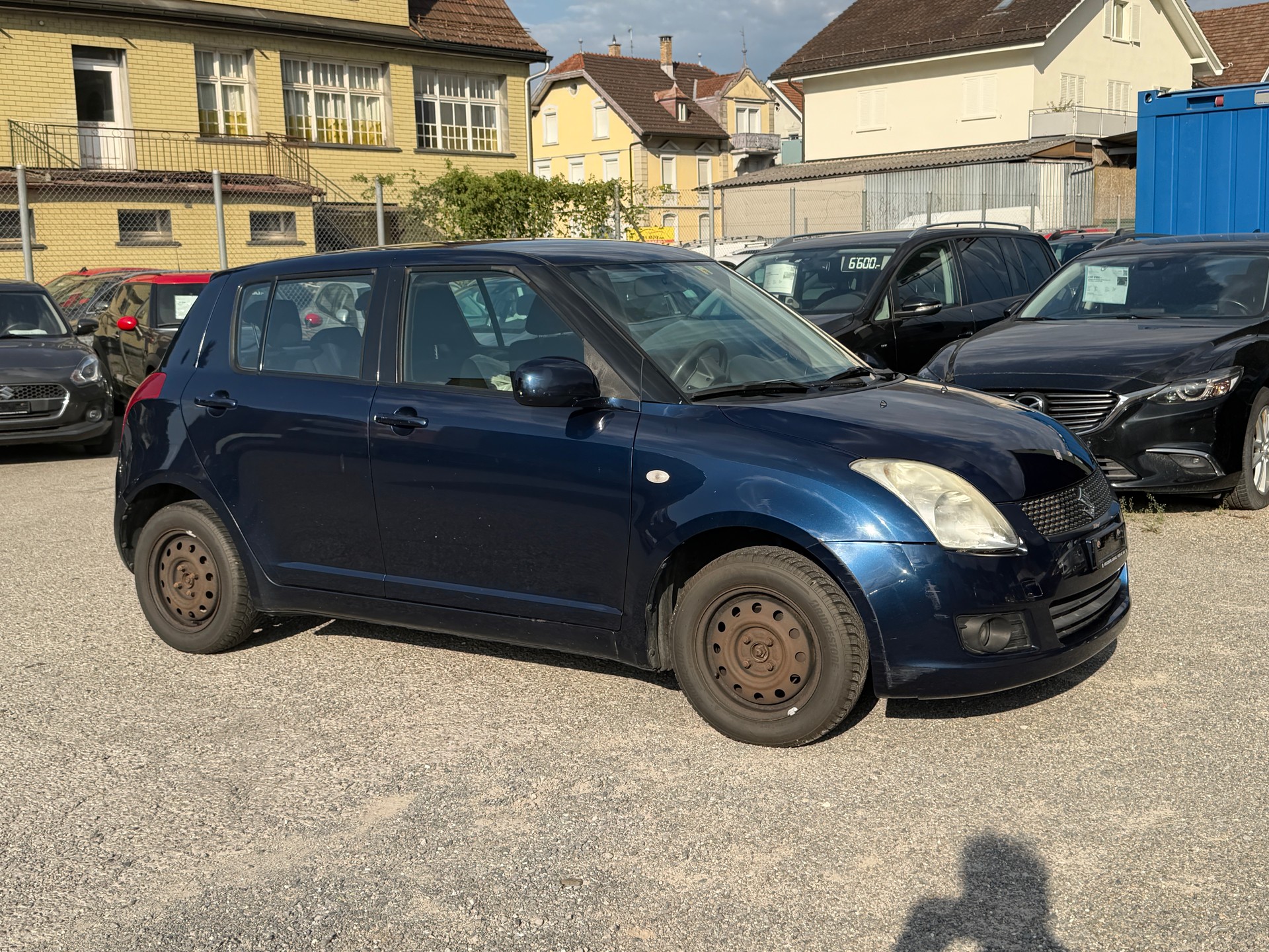 SUZUKI Swift 1.3i 16V GL Top 4x4-image-1