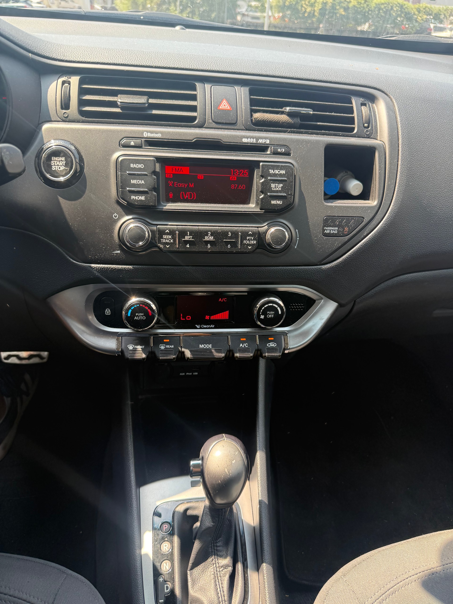 KIA Rio 1.4 CVVT Trend Automatic-image-6