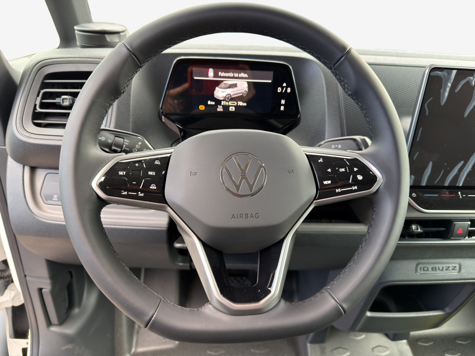 VW ID. Buzz Cargo Pro-image-9