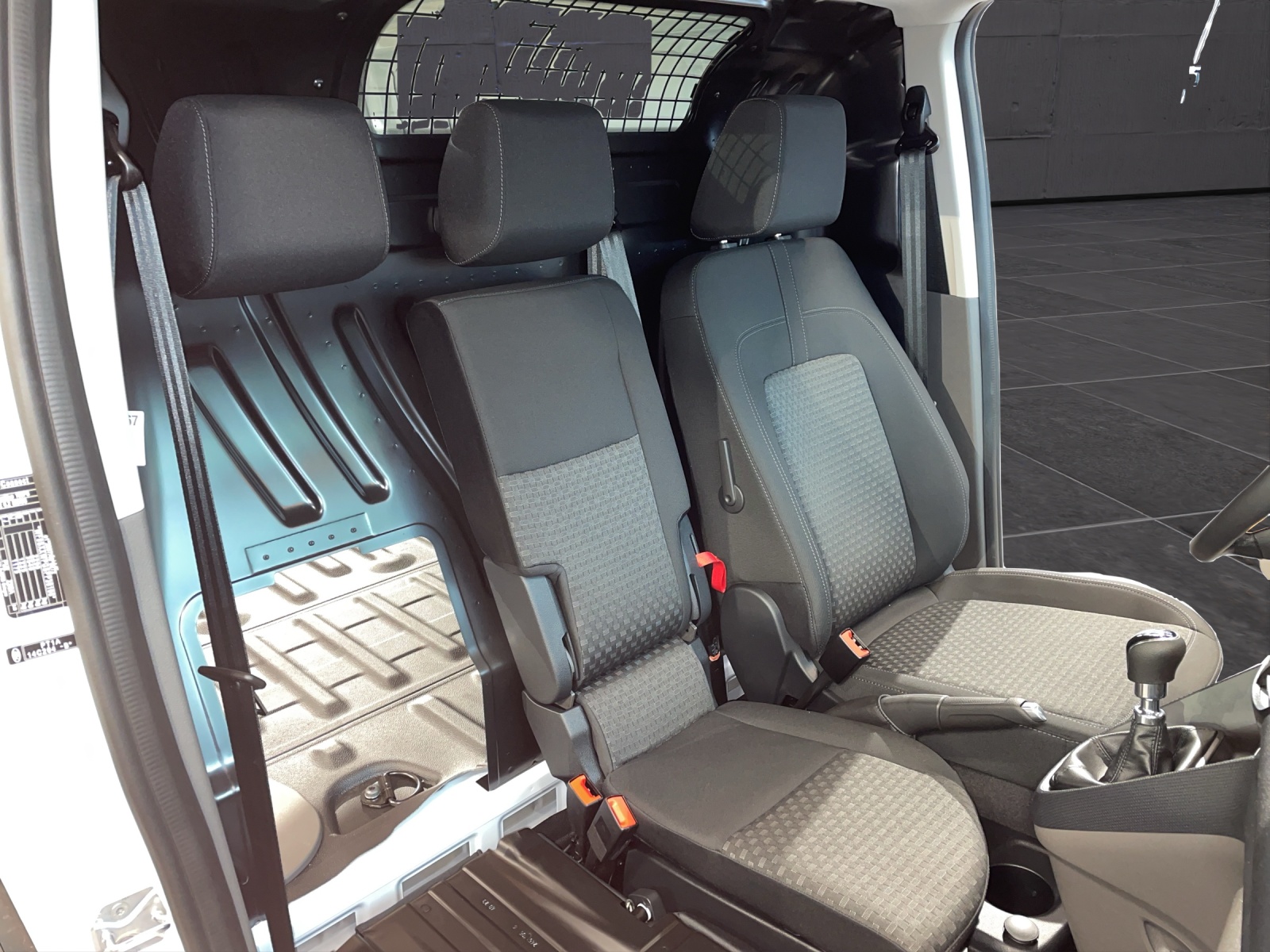 FORD Transit Connect Van 230 L2 (Langeversion) 1.5 TDCi EcoBlue 100 PS Trend-image-10