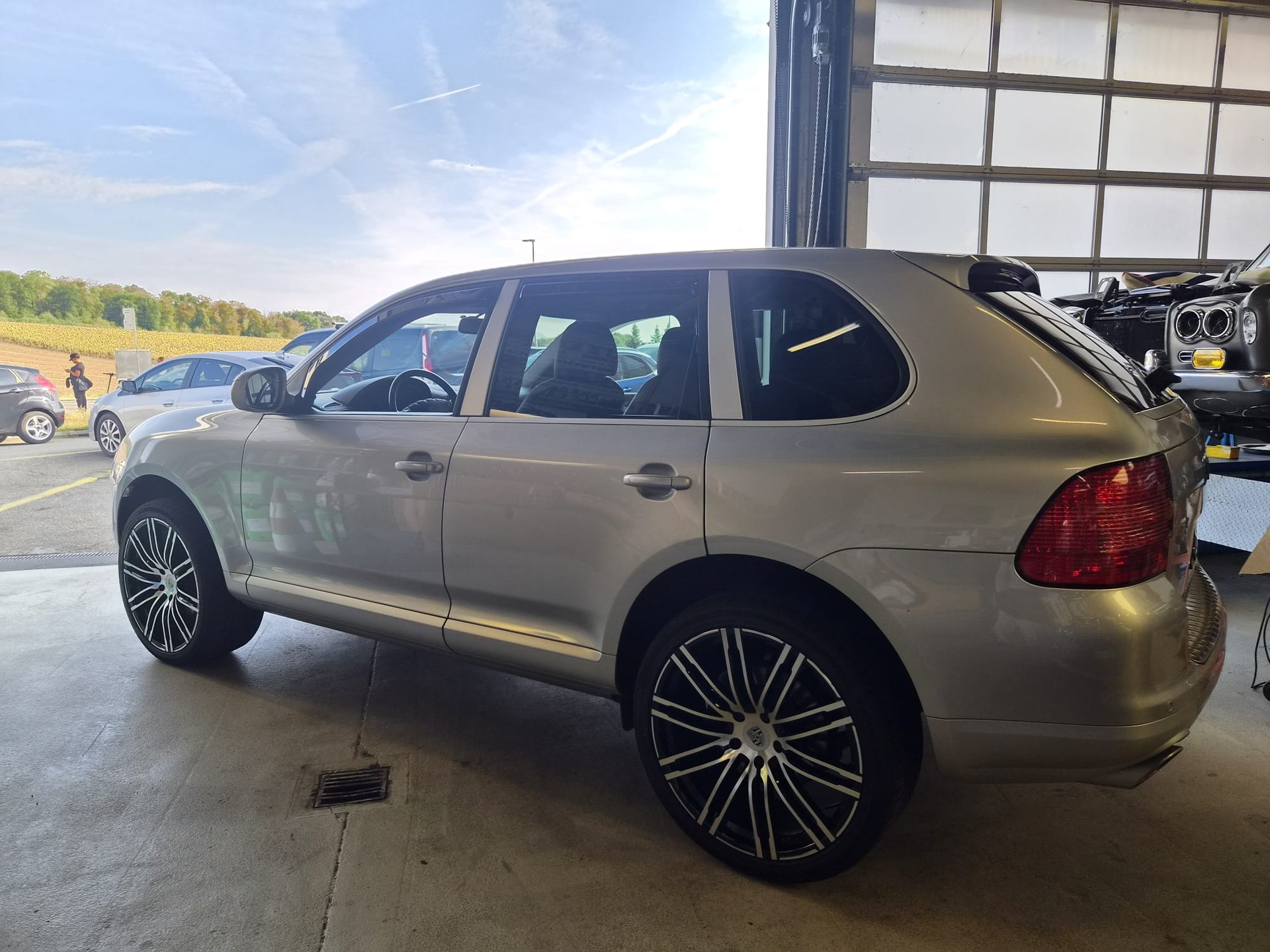 PORSCHE Cayenne 4x4 Automatic-showroom-element-2