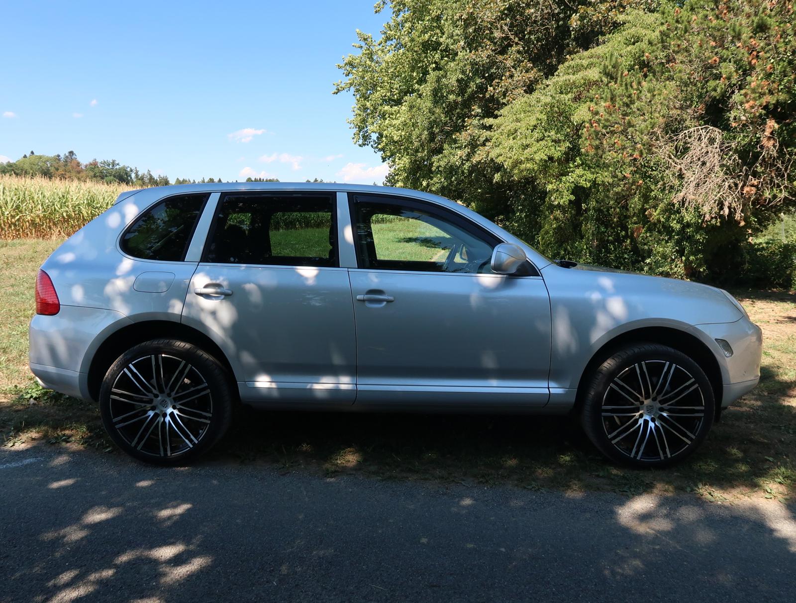 PORSCHE Cayenne 4x4 Automatic-image-3