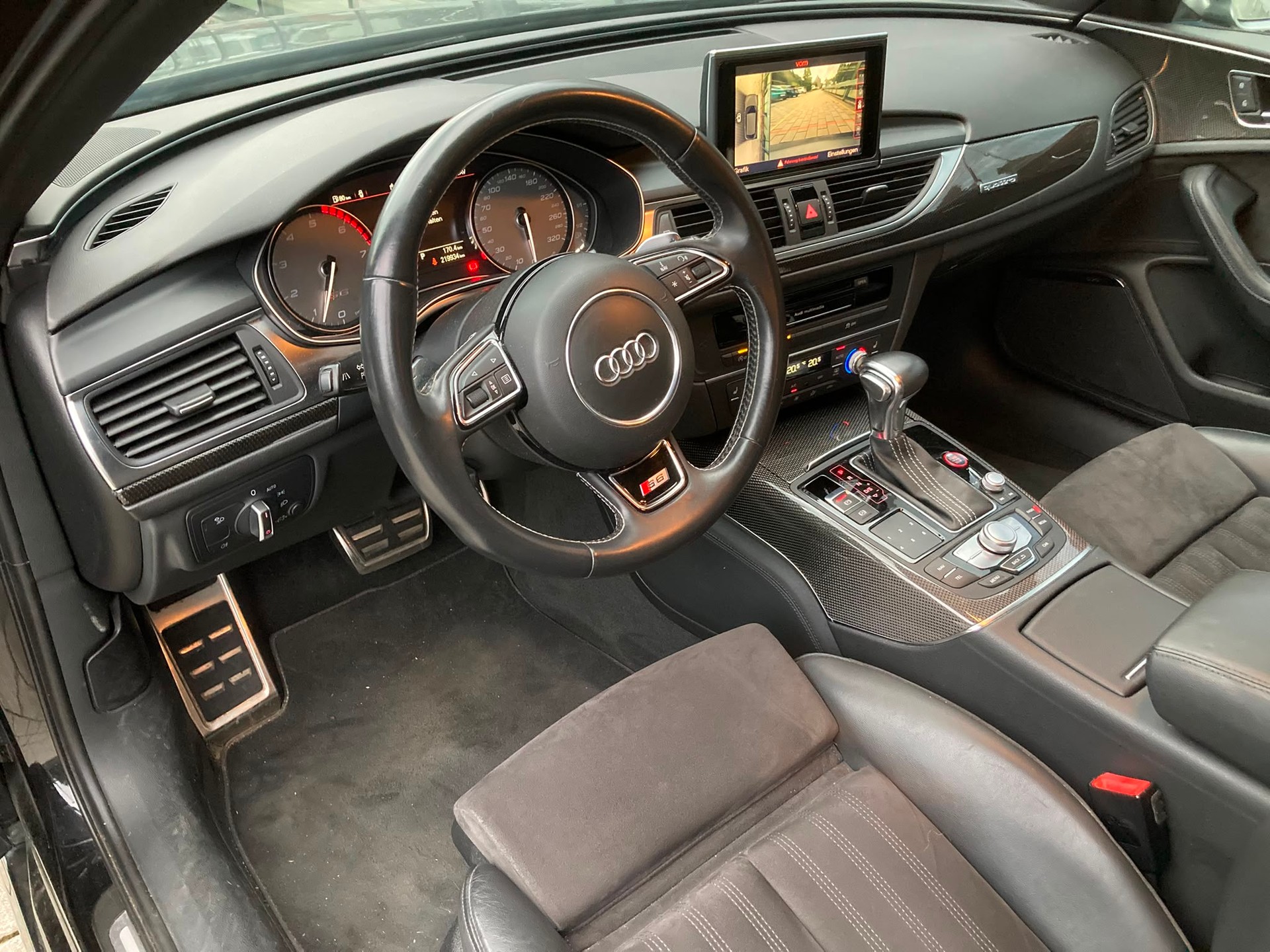 AUDI S6 Avant 4.0 TFSI V8 quattro S-tronic-image-7
