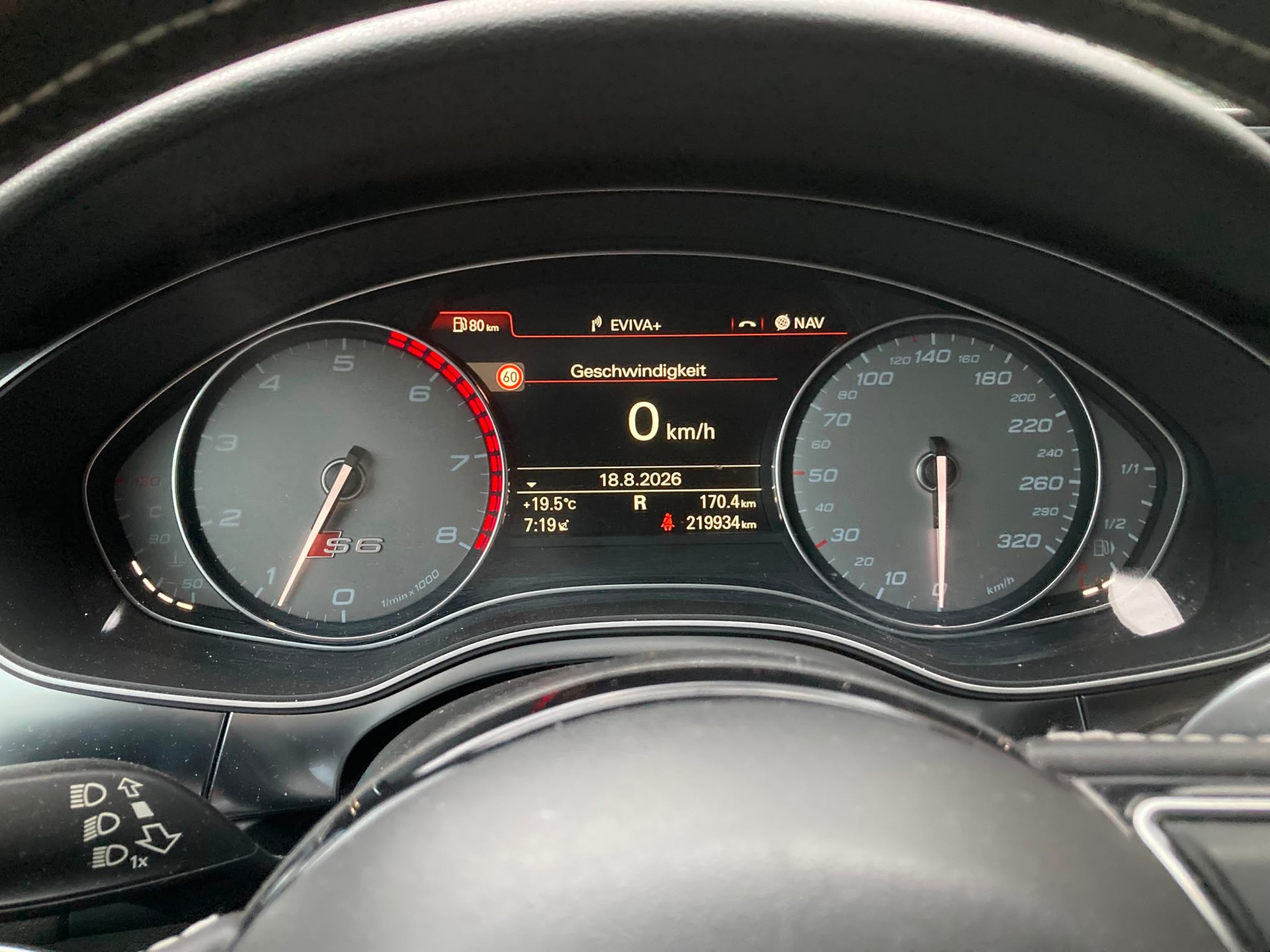AUDI S6 Avant 4.0 TFSI V8 quattro S-tronic-image-8