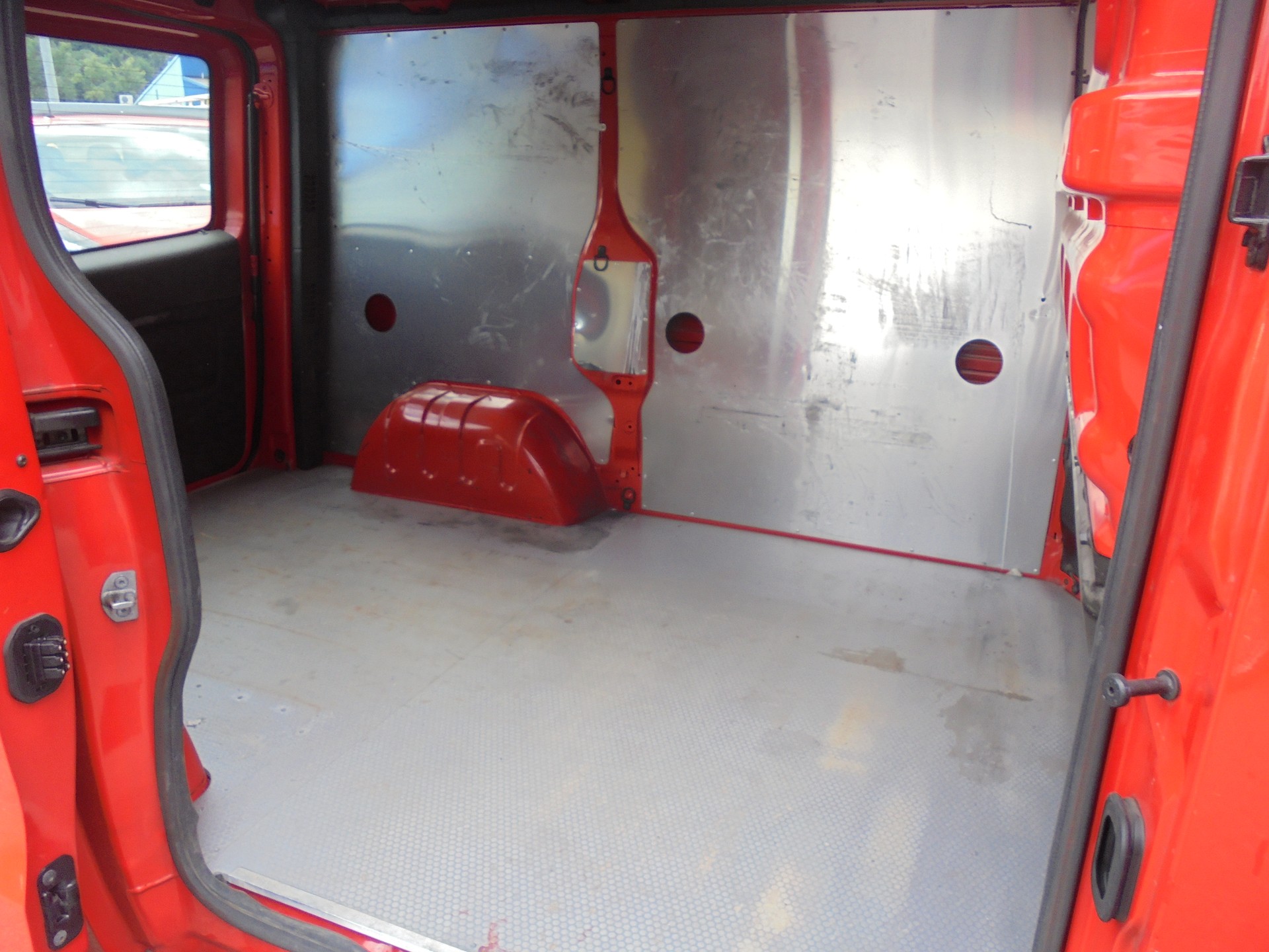 RENAULT Trafic 2.0 Blue dCi 130 Business L1H1-image-11