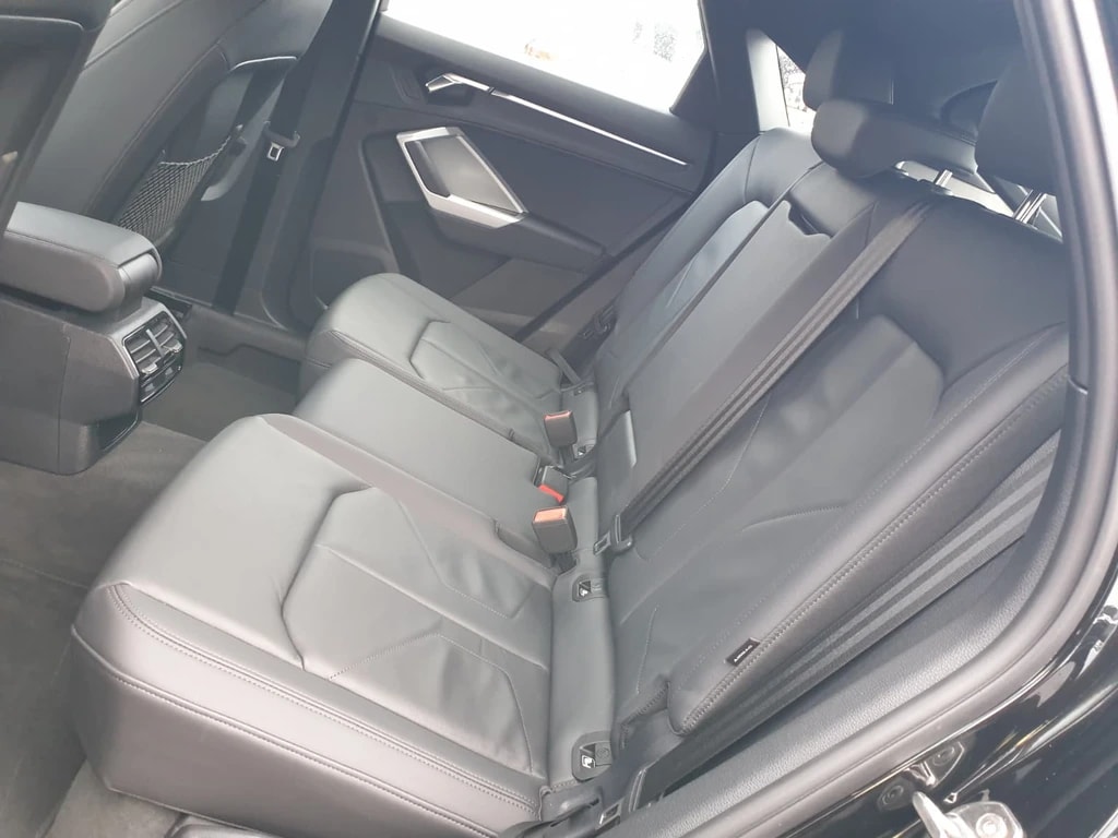 AUDI Q3 Sportback 40 TDI quattro S-tronic ** Voll-Leder ** RF-Kamera ** Werksgarantie Ab 1. Inverkehrsetzung, 36 Monate-image-12