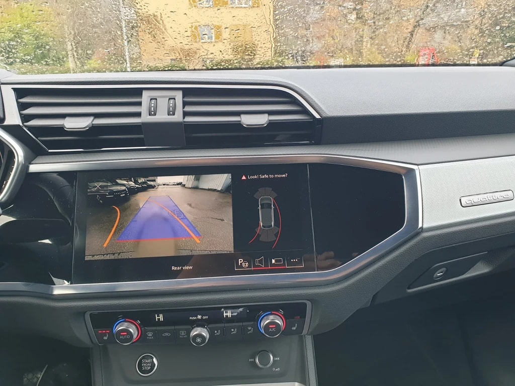 AUDI Q3 Sportback 40 TDI quattro S-tronic ** Voll-Leder ** RF-Kamera ** Werksgarantie Ab 1. Inverkehrsetzung, 36 Monate-image-9